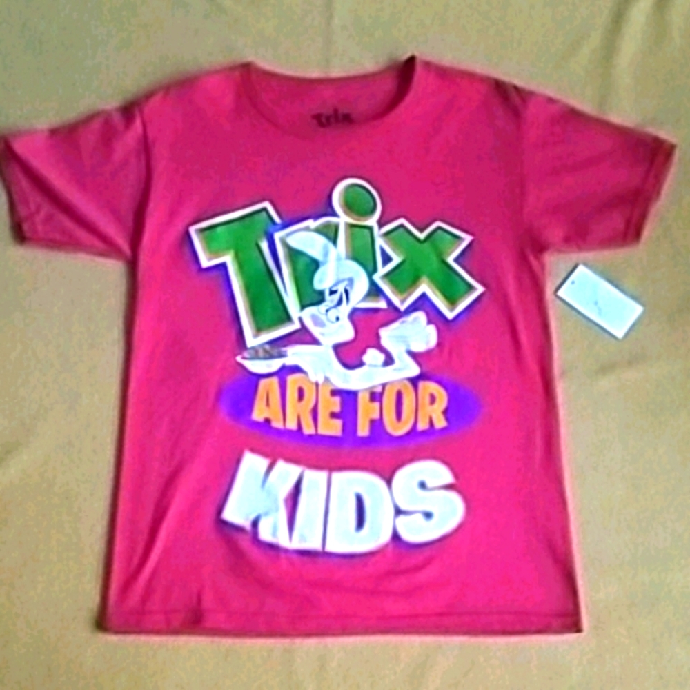 Graphic T-SHIRT